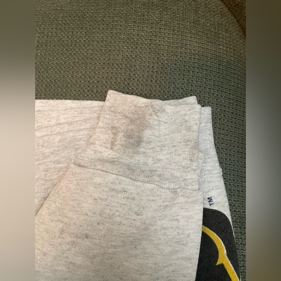 Vintage Michigan Sweatshirt - Picture 5 of 5